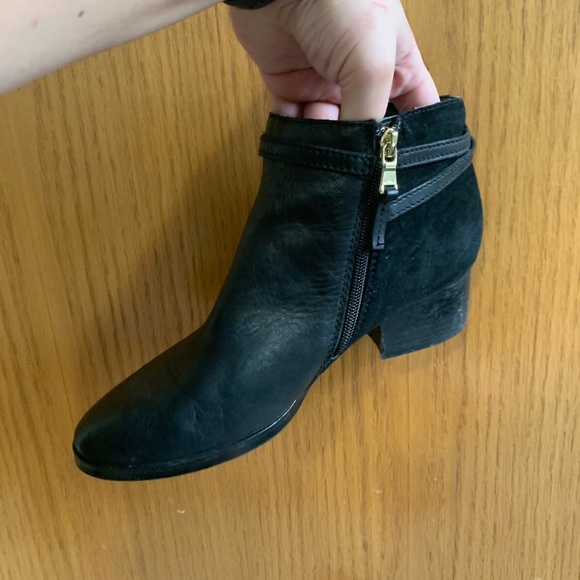 Ralph Lauren booties - Picture 3 of 4